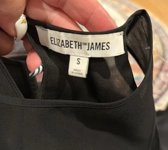 Elizabeth and James ELIZABETH JAMES SLEEVELESS GOTH HANDKERCHIEF ASYMMETRICAL HEM ROUND NECK TOP