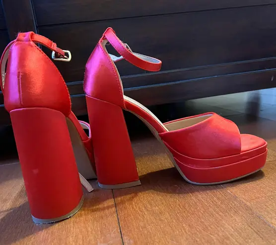 Top Moda Red Platform Chunky Heels