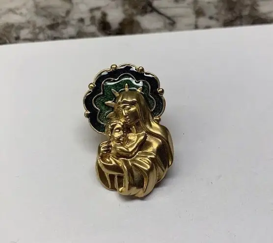 Holy Virgin Mother Mary & Baby Jesus Gold Tone Brooch Tack Pin Signed Avon