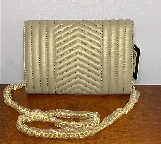 Badgley Mischka Gray Quilted Crossbody Bag w/ Gold Hardware