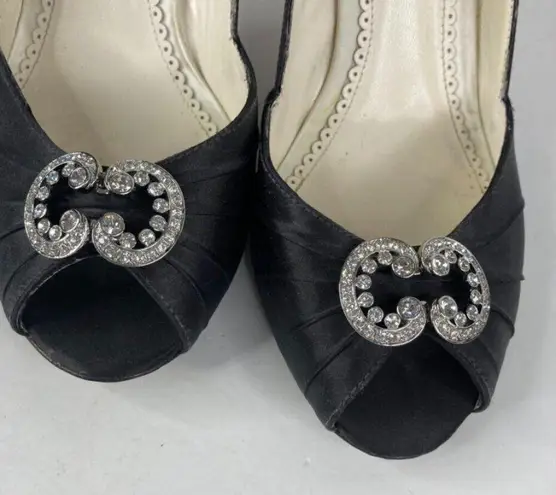 Benjamin Adams Womens Peep Toe Pump Shoes Sz 9 Black Satin Rhinestone 3.5" Heel