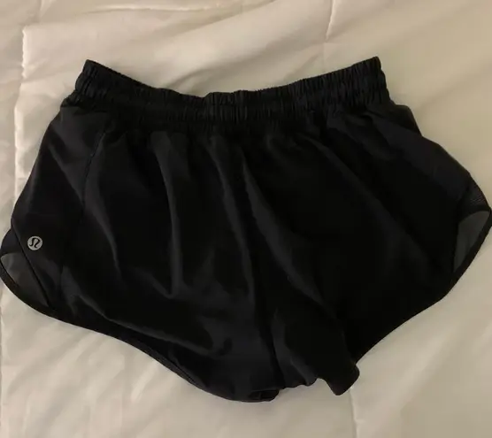 Lululemon Hotty Hot Short II 2.5” Black