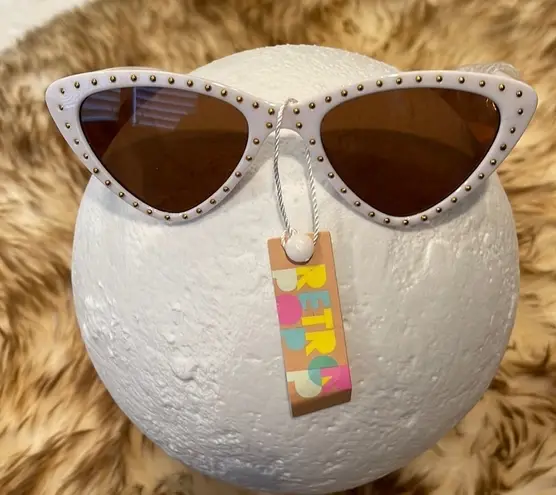 White Studded Retro Cat