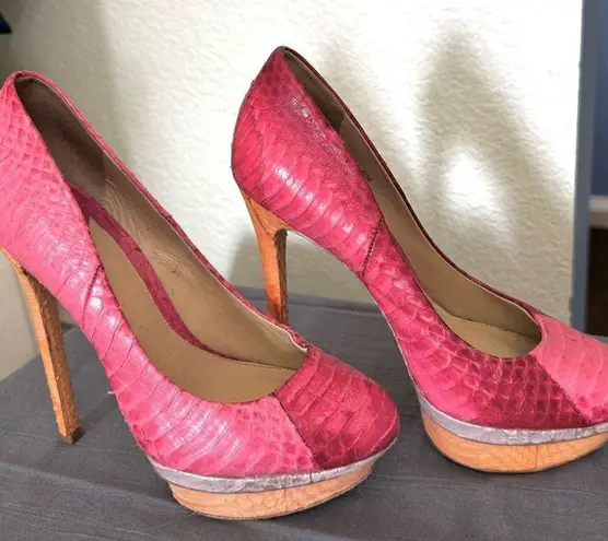 Brian Atwood  Pink Snakeskin Platform Pumps Heels - Size 6