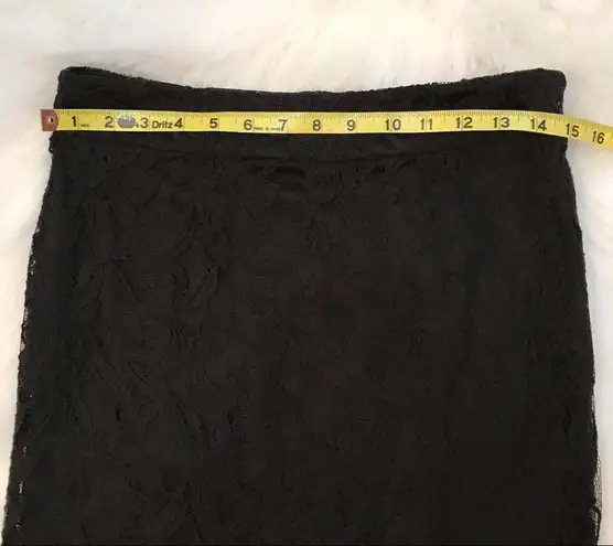 Sunny Leigh black lace pencil skirt Women’s size 4 knee length