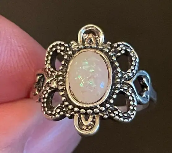 Oval simulated opal silver plated ring size 7.75