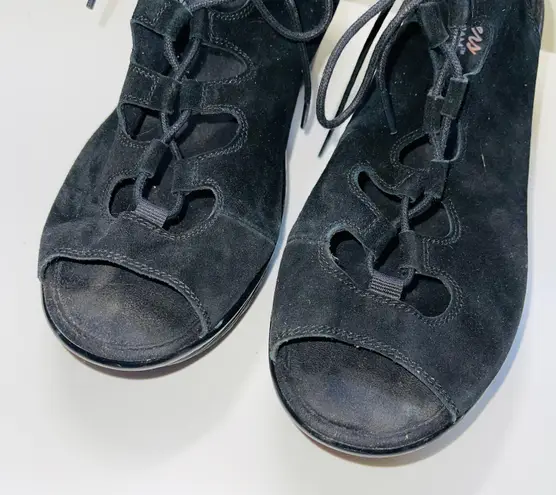 Skechers Parallel Ghillie Up Black Lace-up Wedge Sandals - Image 3