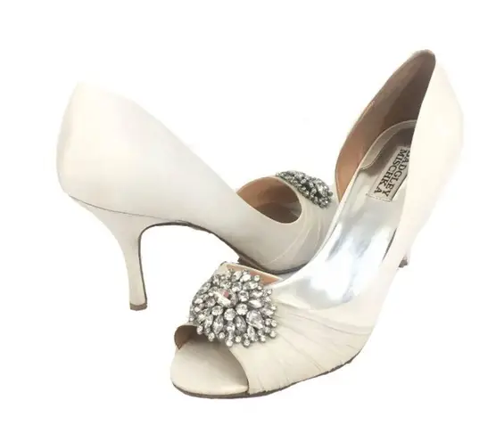 Badgley Mischka Ivory Pearson D Orsay Pumps Wedding Formal Heels Embellished 9