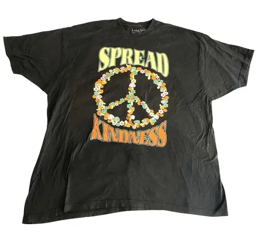 Spread Kindness Graphic T