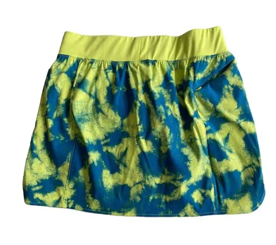 The North Face  Women’s Class V Tie Dye Skort Lime/Blue 
Size‎ L