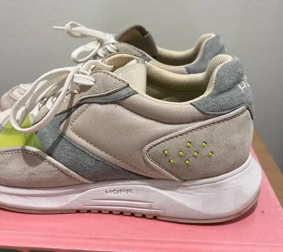 Hoff Women’s District White Chapel Sneaker in Grey Gray Size 8