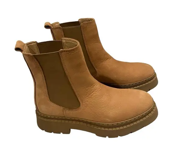 Dune London NWOT, Chunky Chelsea Boots in Camel