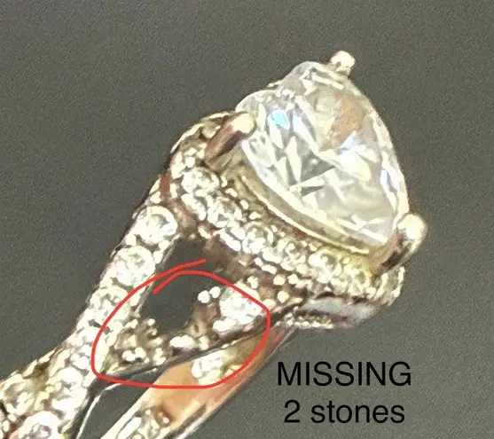 925 Sterling Silver Heart Cut CZ Stones Women’s Ring Size 7 MISSING STONES