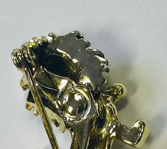Gold Tone Lion Pin Brooch Green Rhinestone Eyes VERY SMALL Zoo Animal Vintage