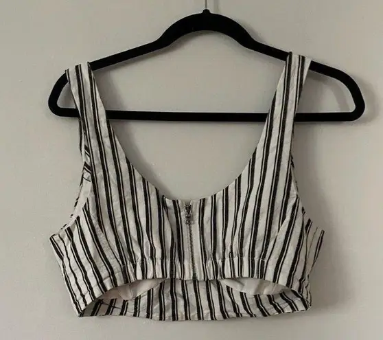 BCBGMAXAZRIA striped linen blend crop top Size 6