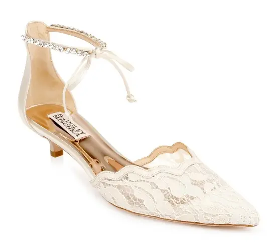 Badgley Mischka Women's Betsy Lace Kitten Heel Pumps