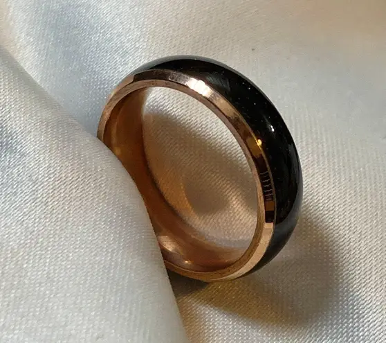 Boutique Rose Gold Mood Ring