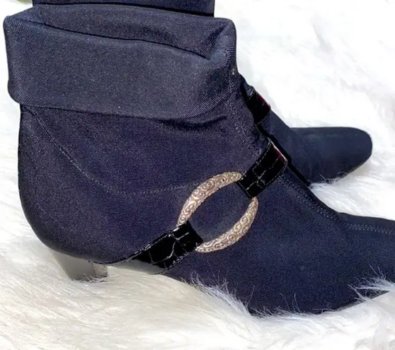 Brighton  size 6 medium black kitten heel ankle boots