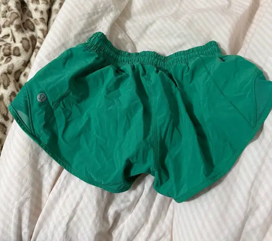 Lululemon  Shorts Hotty Hot 2.5" Low-Rise