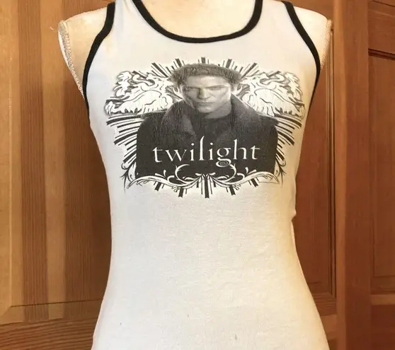 Extremely RARE Collectors Original 2008 Twilight Saga “Edward Cullen” Tank Blue Size M