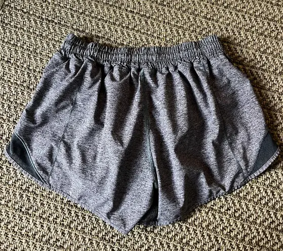 Lululemon Hotty Hot Shorts 4”