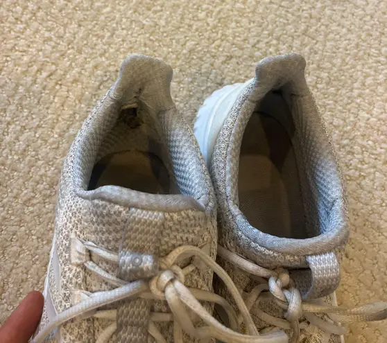 Adidas Cloud foam Sneakers