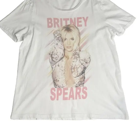 Lauren Moshi Blogger Fave: ❤︎︎ Croft Britney Spears Piece of Me Concert Tee ❤︎︎