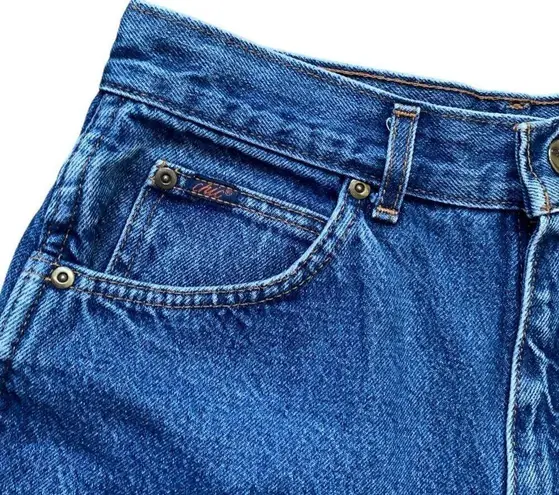 Vintage Chic Cutoff Jean Shorts Baggy Medium Wash High Waisted Mom Frayed Denim Blue Size 14