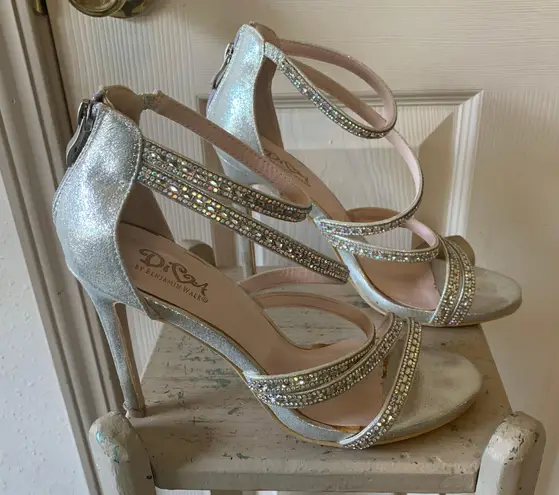 Diva By Benjamin Walk Size 8.5 Diva Iridescent Heels
