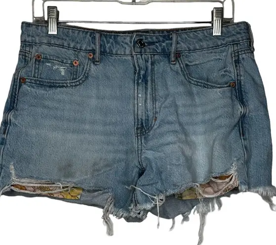 American Eagle  Tomgirl Denim Cutoff Shorts‎