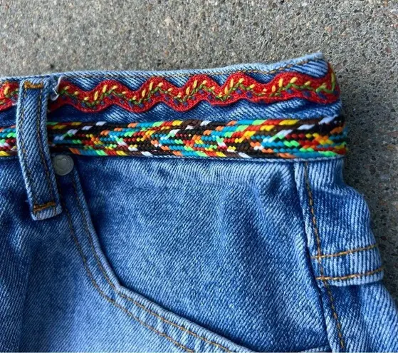 Y2K Arizona Boho Western bricabrac trim festival jean shorts Size undefined