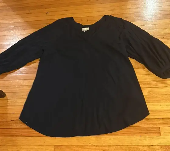 Ava & Viv  Navy Blue Shirt in Excellent Condition (brand sold at Target)