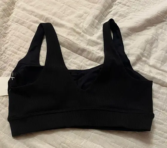 Zella  black ribbed sports bra NWT size small