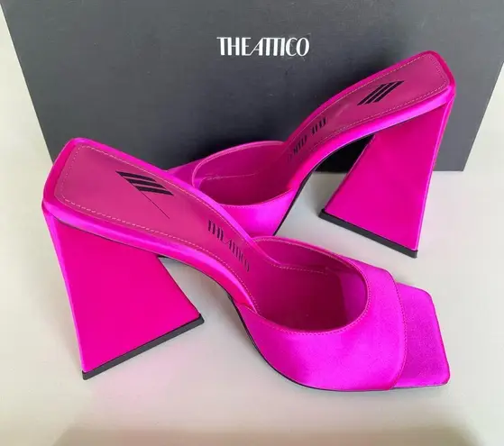 The Attico Devon Mule in Fuchsia Size undefined