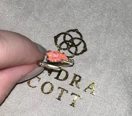 Kendra Scott RARE  KYOCERA OPAL RING size 5.5