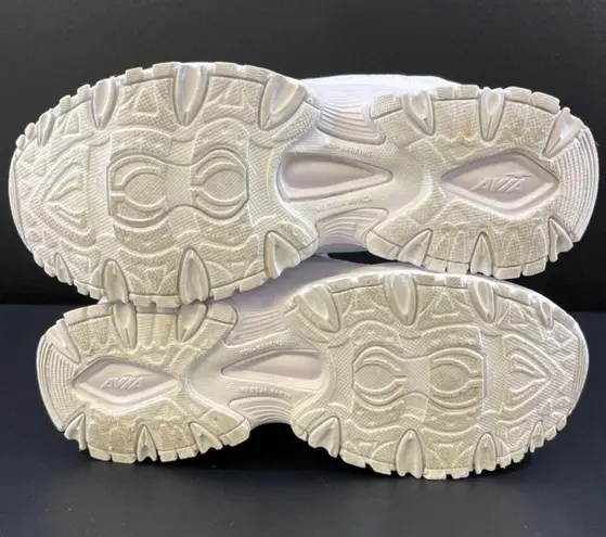 Avia Women's White Shoes/Sneakers Size 8W SKU 4922