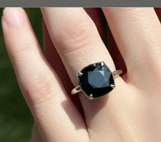 Handcrafted sparkly ring made with Swarovski crystal size 7 Black