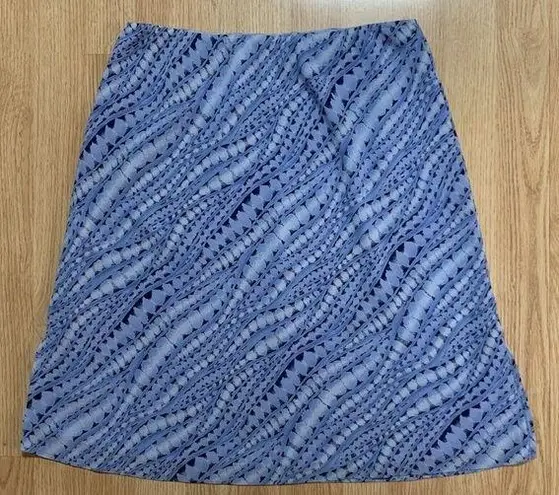 New York & Co. Skirt Women's Size Large Blue  Patterned Elastic Waist Lined