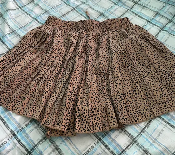 Cheetah Print Pleated Shorts Multi