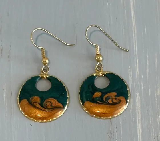 So Pretty Hoop Dangle Vintage Pierced Earrings Gold Tone Teal & Ran Enamel Multiple