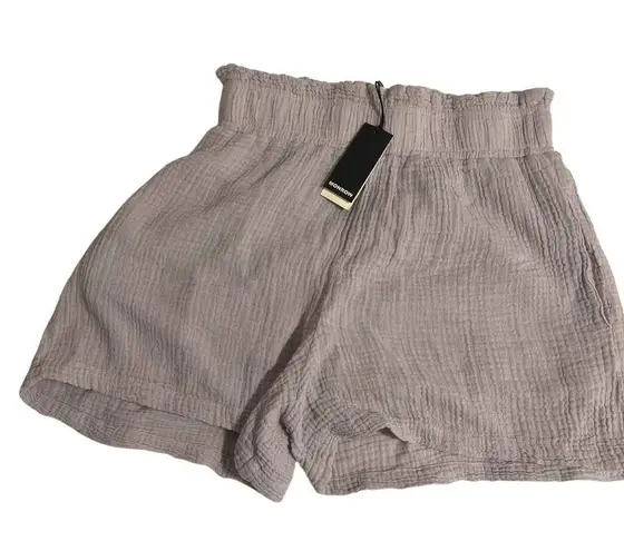 Monrow | Flowy Shorts in Chalk | Size XS