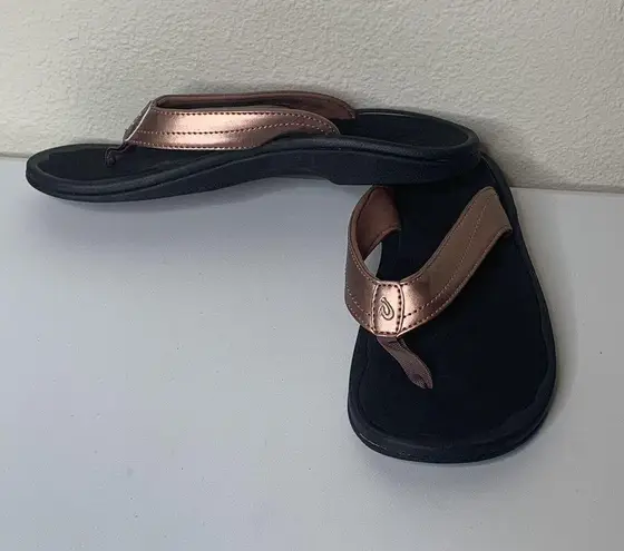 Olukai Rose Gold Pink Women’s Flip Flop Sandals Size 8