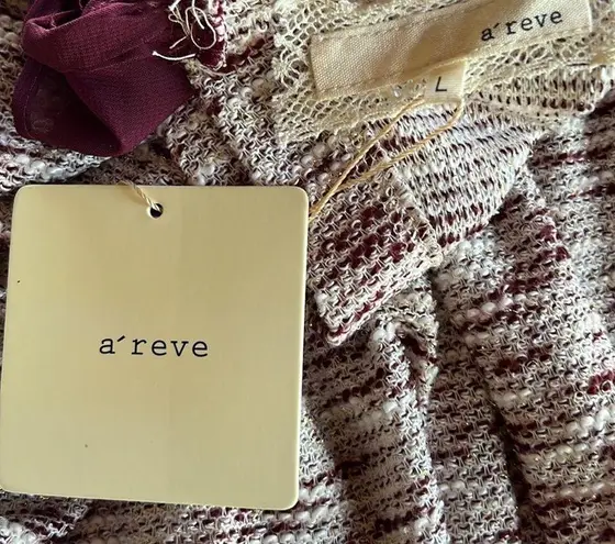 A’Reve Woven Top with Open Lacy Back Size L