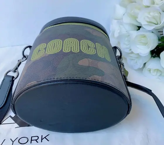 coach Barrel Crossbody In Signature Canvas With Camo Print And Coach Patch cc024