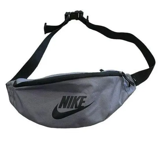 Nike  Heritage Hip Pack belt bag Waist Hips Inseam Rise Outseam pouch Fanny pack