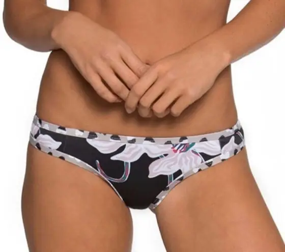 TAVIK Jayden Moderate Floral Bikini Bottoms Size XS NWT Black