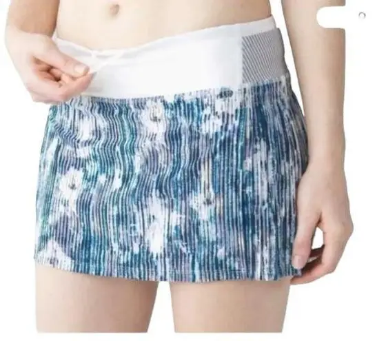 Lululemon  size 8 time to shine skort skirt tennis athletic blue white multi plea