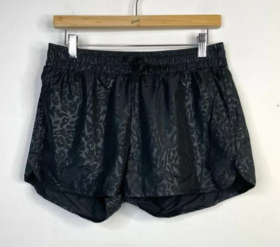 Zyia Active Black Leopard Print Bomber Workout Training Shorts womens L new nwt