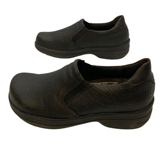 Easy Works by Easy Street Bind Slip