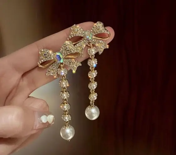 Elegant Bow Pearl Tassel Long Dangle Drop Earrings for Women Gold